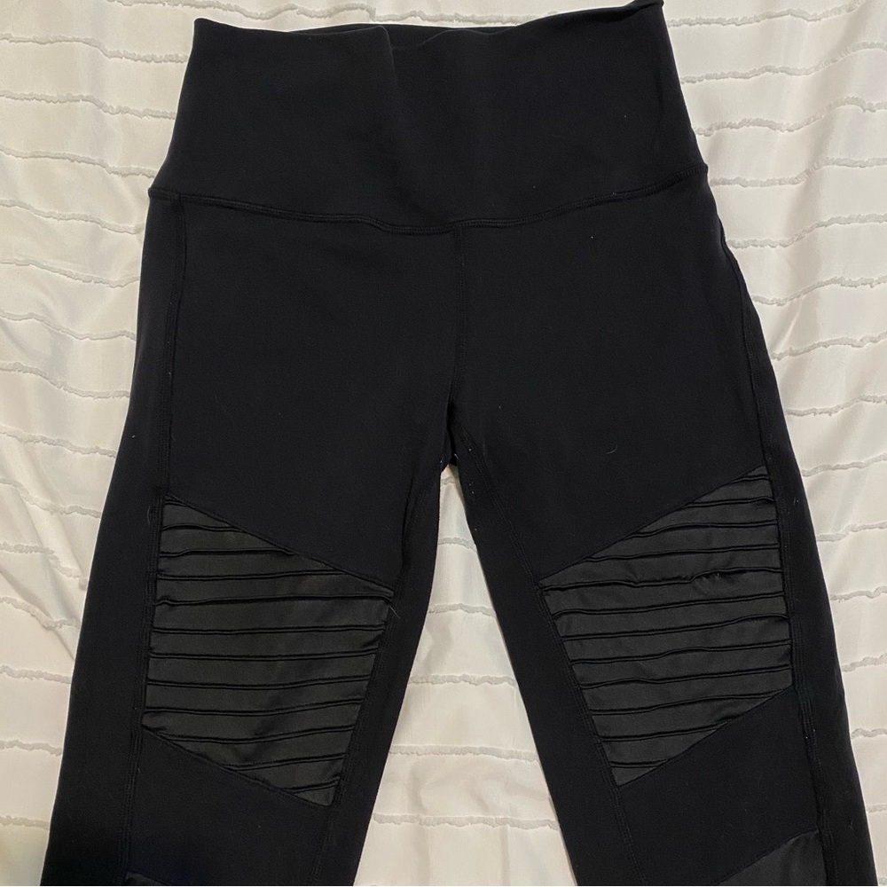 ALO YOGA BLACK LEGGINGS